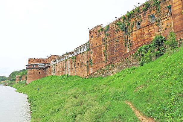 Prayagraj fort
